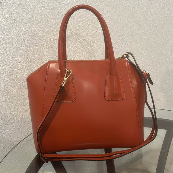 Valentino red Minimi logo bag! - Picture 2 of 10